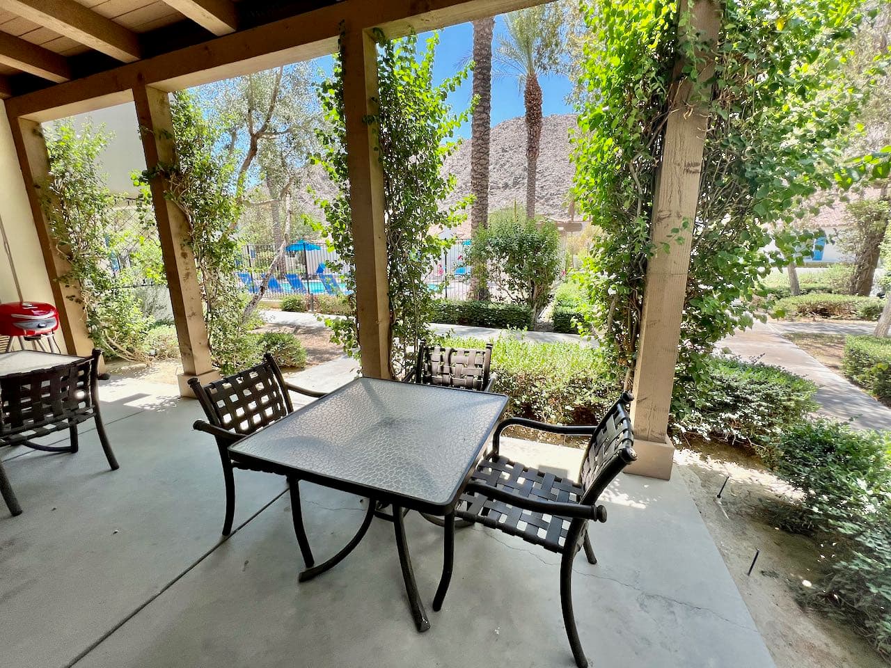 Desert Oasis Villa #A, Steps from Pool!